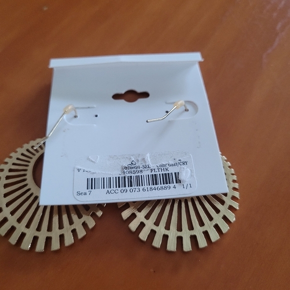 Anne Klein 90's Gold and Crystal Circle Drop‎ Earrings - Picture 4 of 4